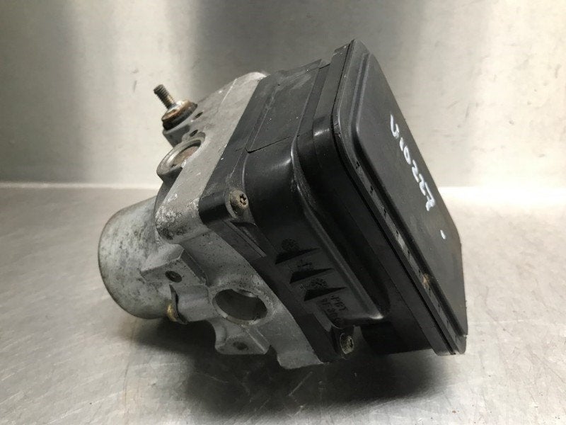 BLOC ABS (FREINS ANTI-BLOCAGE) Civic (ES) (|4D120646AZ1|), Utilisé, Honda