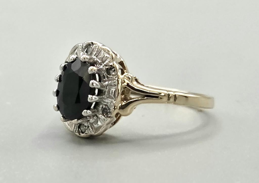 Gouden Vintage ring edelsteen saffier en diamant. 2026/161., Bijoux, Sacs & Beauté, Bagues, Enlèvement ou Envoi, Plus petit que 17