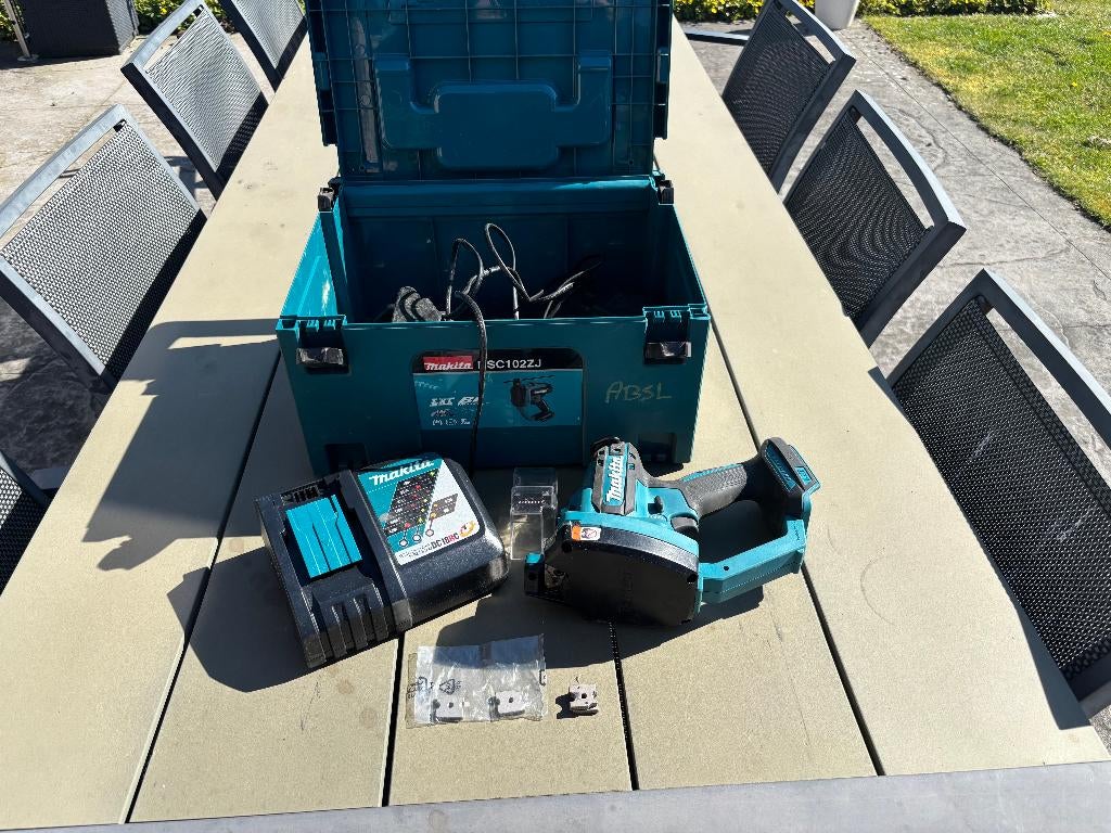 draadsnijmachine Makita, Ophalen, Zo goed als nieuw