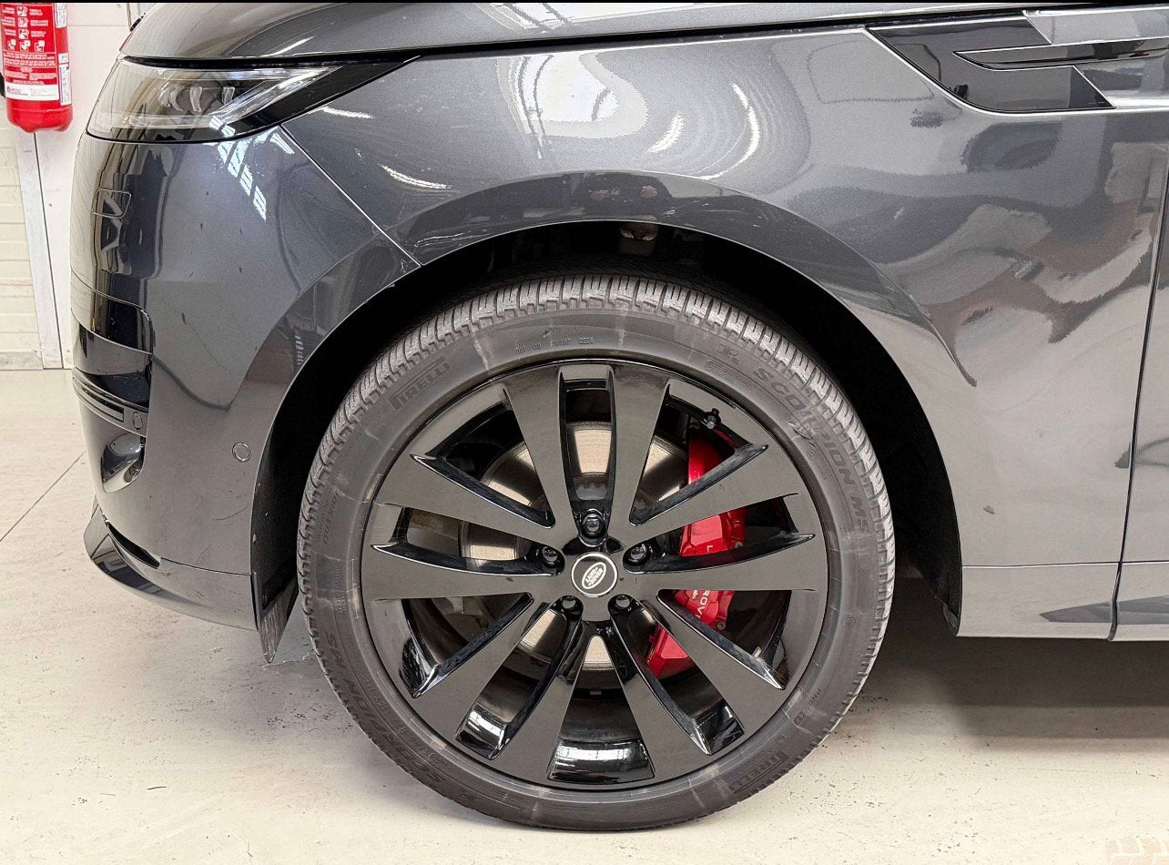 Jantes sport Range Rover 23 pouces + pneus, Autos : Pièces & Accessoires, Pneus & Jantes, Véhicule de tourisme, Pneus été, Autres dimensions