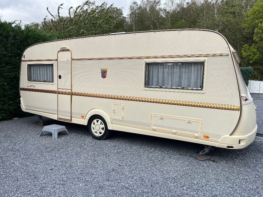 Magnifique Tabbert Comtesse 560 avec MOVER, Jusqu'à 4, Particulier, Poêle, Banquette en rond