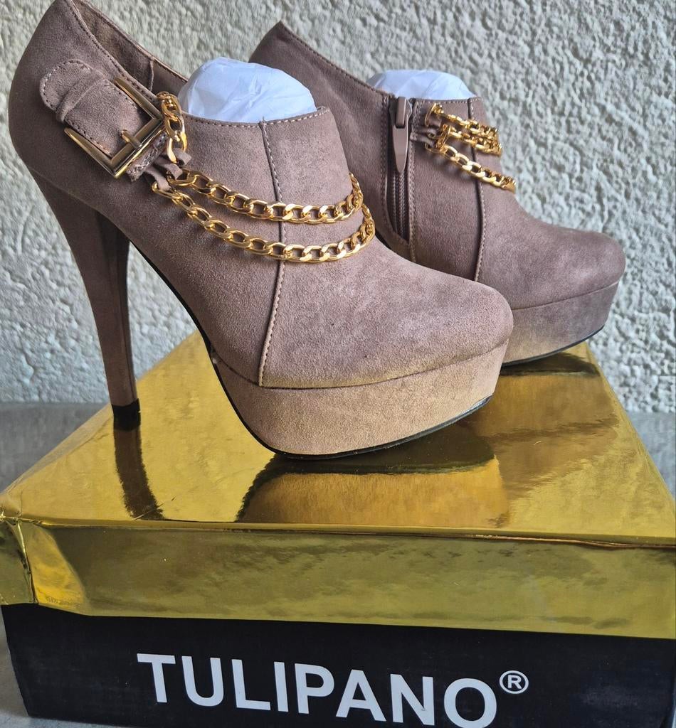 Enkellaarsjes Tulpiano met ketting- STUNT € 5,-, Kleding | Dames, Schoenen, Nieuw, Schoenen met hoge hakken, Overige kleuren, Ophalen