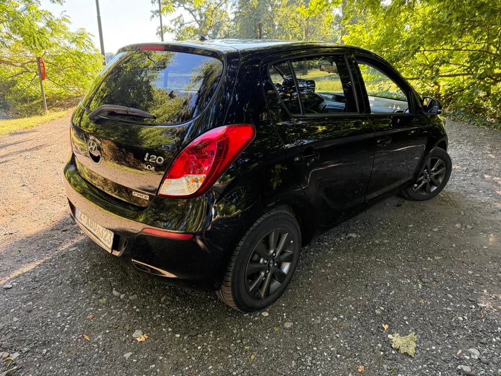 Hyundai i20 1.1 CRDi 2014 Led Toit ouvrant cuir Euro 5B, Autos, Cuir, Achat, Boîte manuelle, Entretenue par le concessionnaire