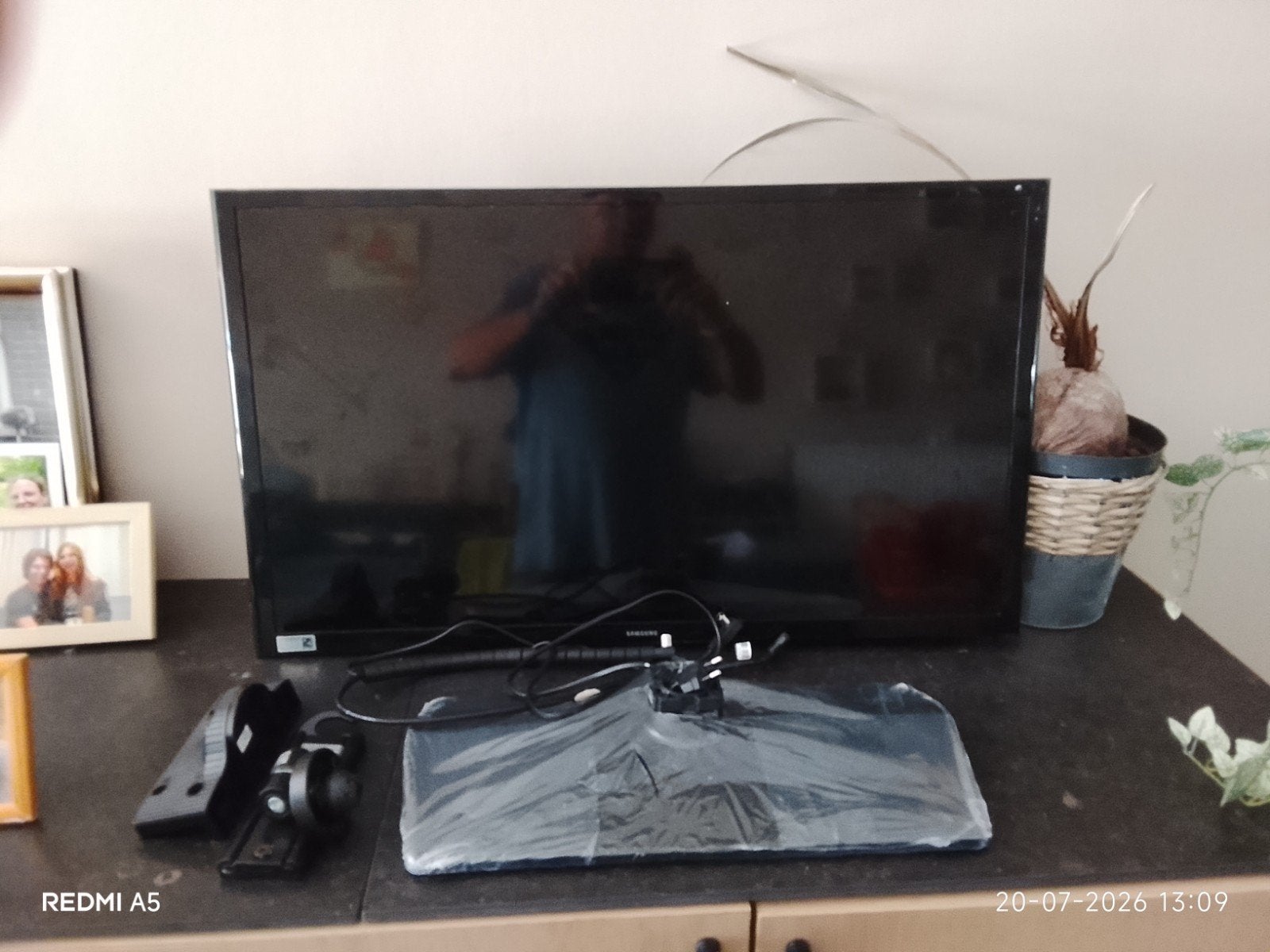 Samsung tv met bevestings beugel voor aan de muur, Audio, Tv en Foto, Televisies, Ophalen, Samsung