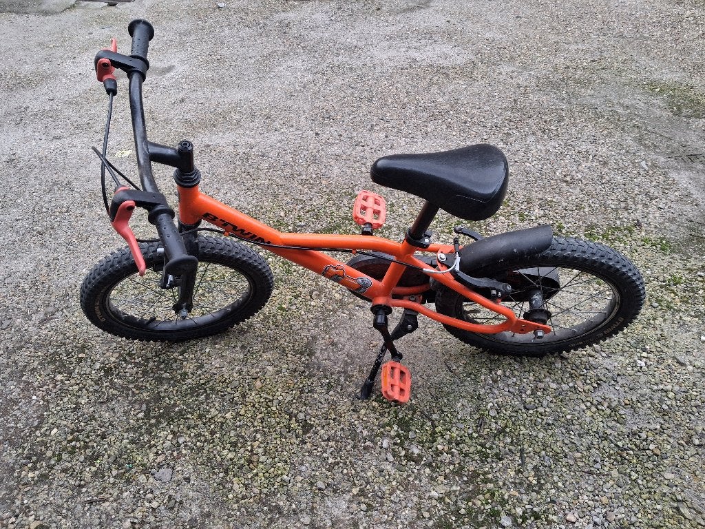 Vélo B twin 16 pouces, Ophalen, Velgrem, BTwin Décathlon, 16 tot 20 inch