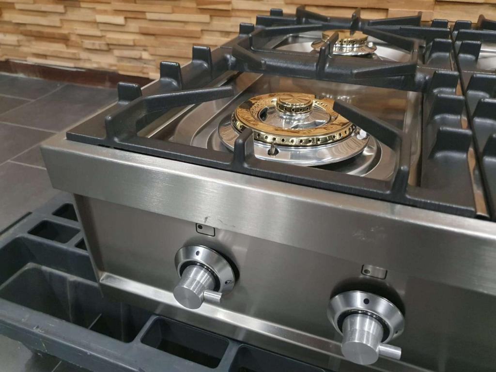 🔥Luxe inbouw / opbouw Boretti kookplaat 90cm RVS 6 pitten, Elektronische apparatuur, Kookplaten, Niet ingevuld, Tussenbouw, Niet ingevuld