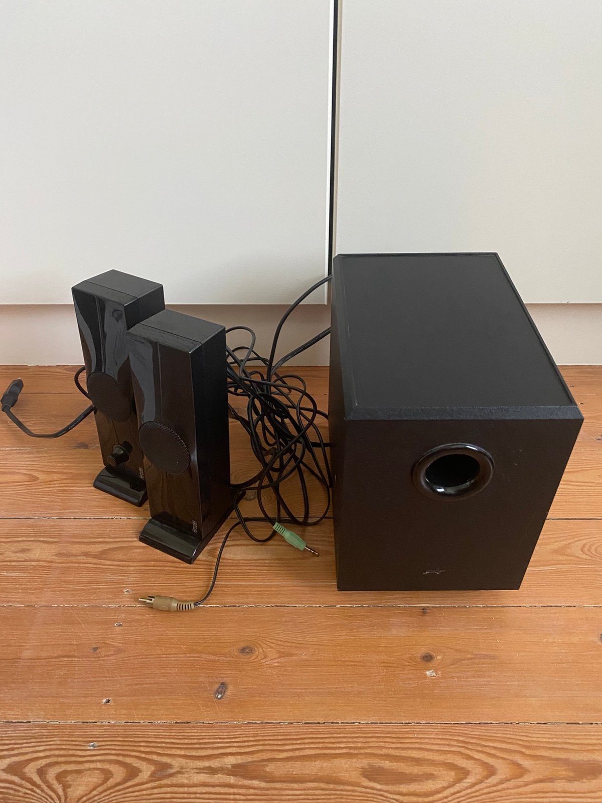 Speaker Kit 2.1. Mooie staat, Computers en Software, Pc speakers, Ophalen of Verzenden, Gebruikt