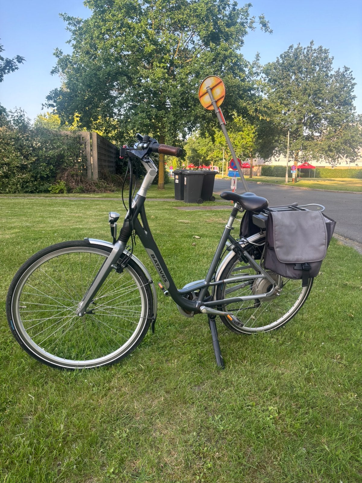 Elektrische damesfiets 28 inch BATAVUS, Fietsen en Brommers, Ophalen, Zo goed als nieuw, Batavus