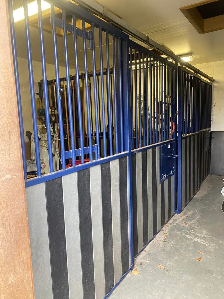 Perfecte paarden stalindeling, Stalling, 2 of 3 paarden of pony's