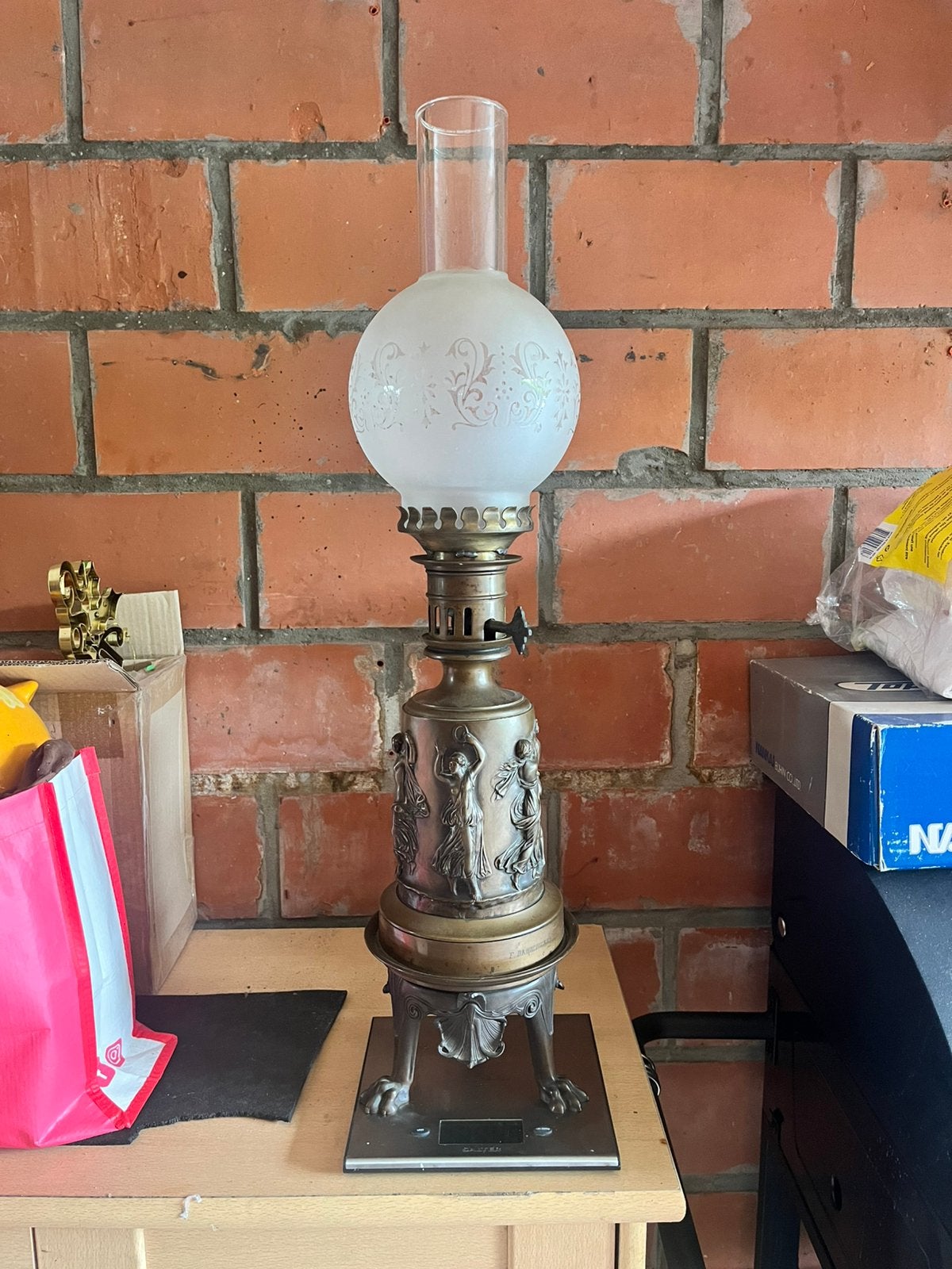Lampe E. BARBEDIENNE, Enlèvement ou Envoi, Utilisé