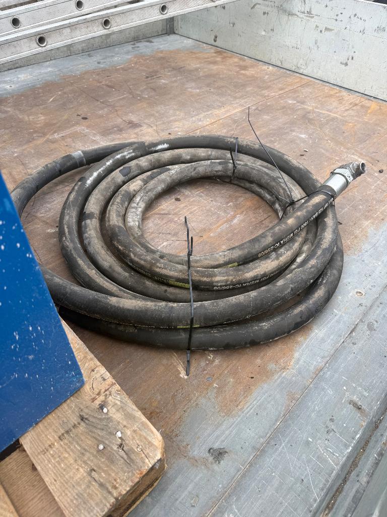 Piston voor lift, Ophalen, Zo goed als nieuw