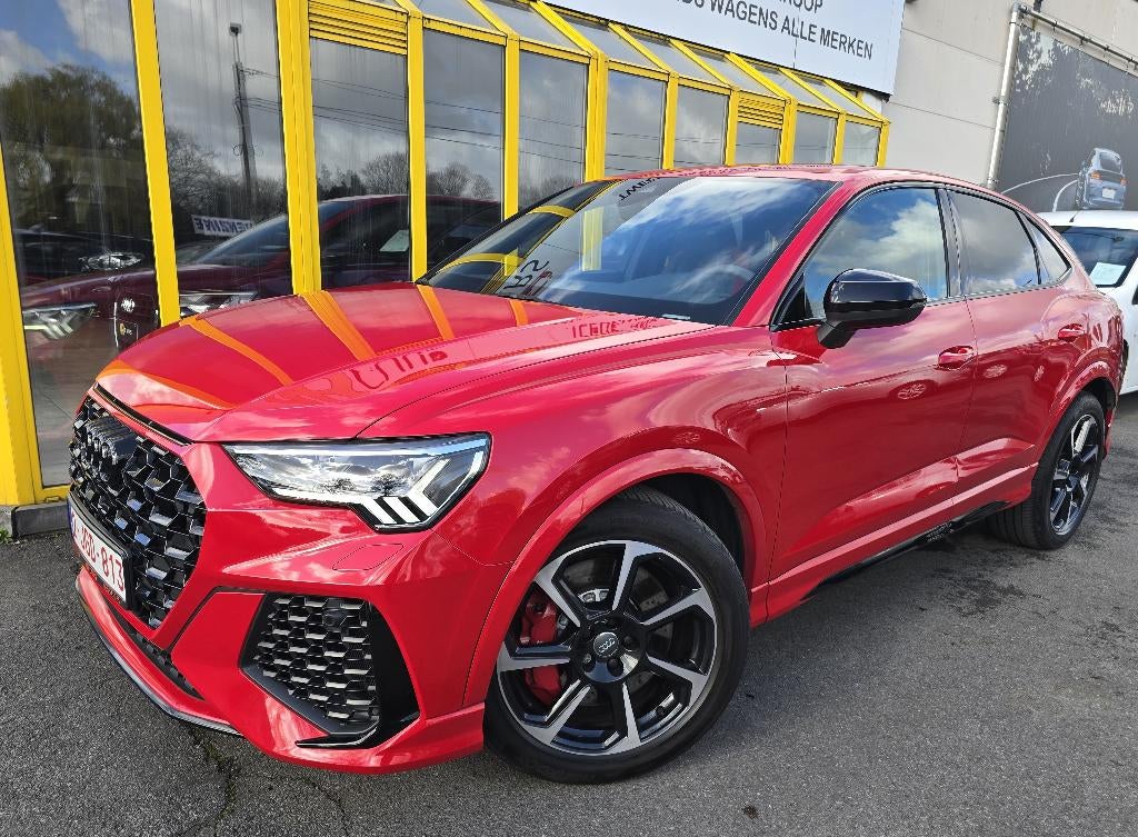 Te huur: Audi RSQ3 /2.5TFSI Quattro, Auto's, Automaat, Euro 6, Alcantara, 5 zetels