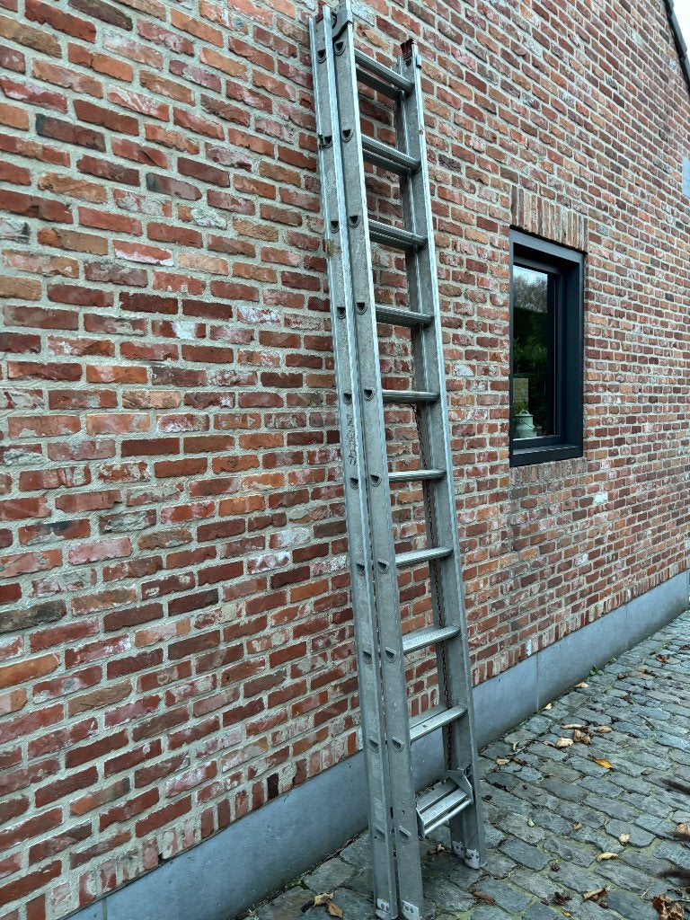 Stevige ladder Altrex 2 x 10 treden, Doe-het-zelf en Bouw, Ophalen of Verzenden, Gebruikt, Ladder