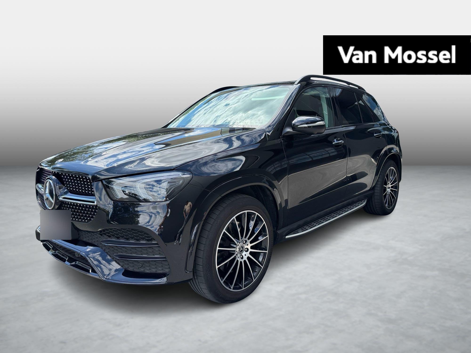 Mercedes-Benz GLE 350 d SUV AMG LINE + LICHTE VRACHT + AIRMA, Auto's, Mercedes-Benz, Stof, Gebruikt, GLE, Zwart