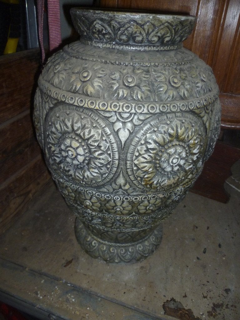 OUDE GIBSEN VAAS, Antiek en Kunst, Ophalen