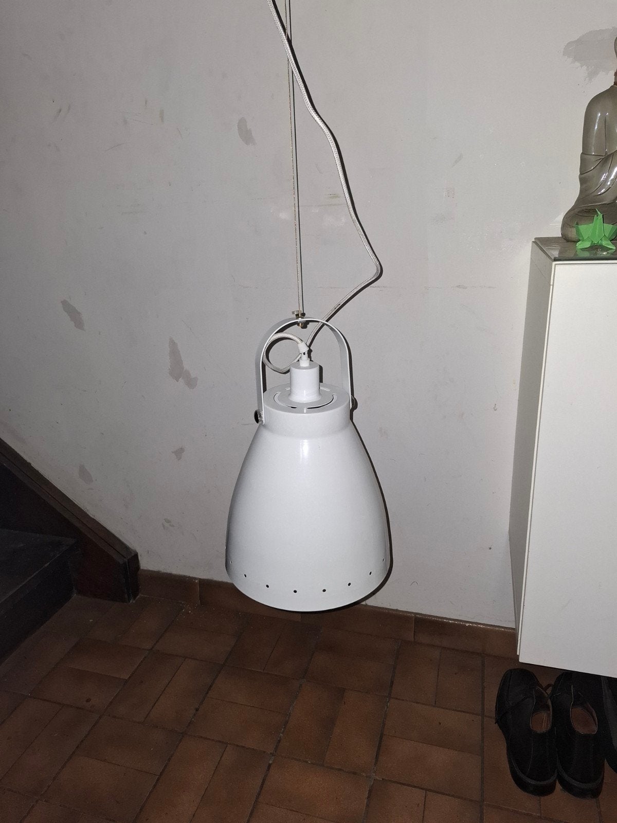 Suspension métallique blanche style industriel – état neuf, Maison & Meubles, Neuf, 75 cm ou plus, Enlèvement, Industriel