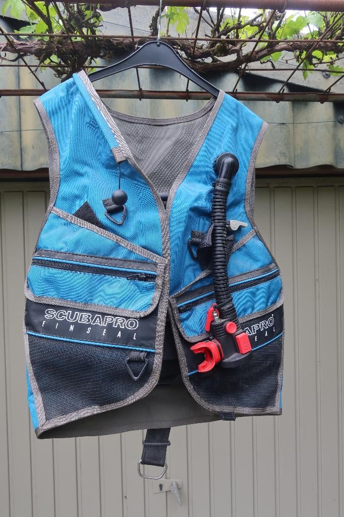 Duikuitrusting ( Trimvest van SCUBAPRO  finseal ), Watersport en Boten, Ophalen, Zo goed als nieuw, Trimvest of Wing