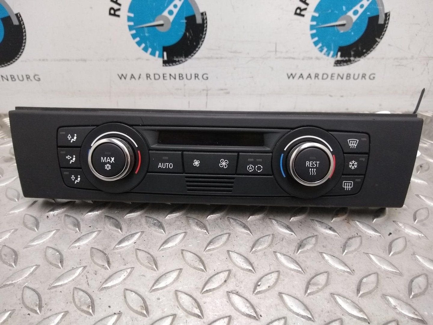 BMW 3 SERIES 335i High Executive KACHEL BEDIENINGSPANEEL 200, Enlèvement ou Envoi, Utilisé, ARN reconnu