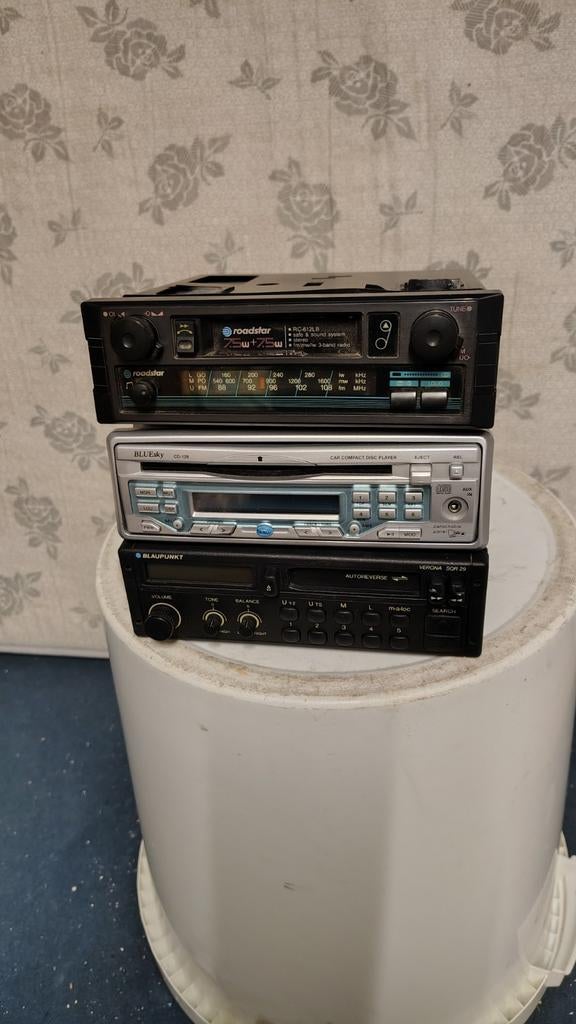Drie auto radios, Audio, Tv en Foto, Bandrecorder, Ophalen of Verzenden
