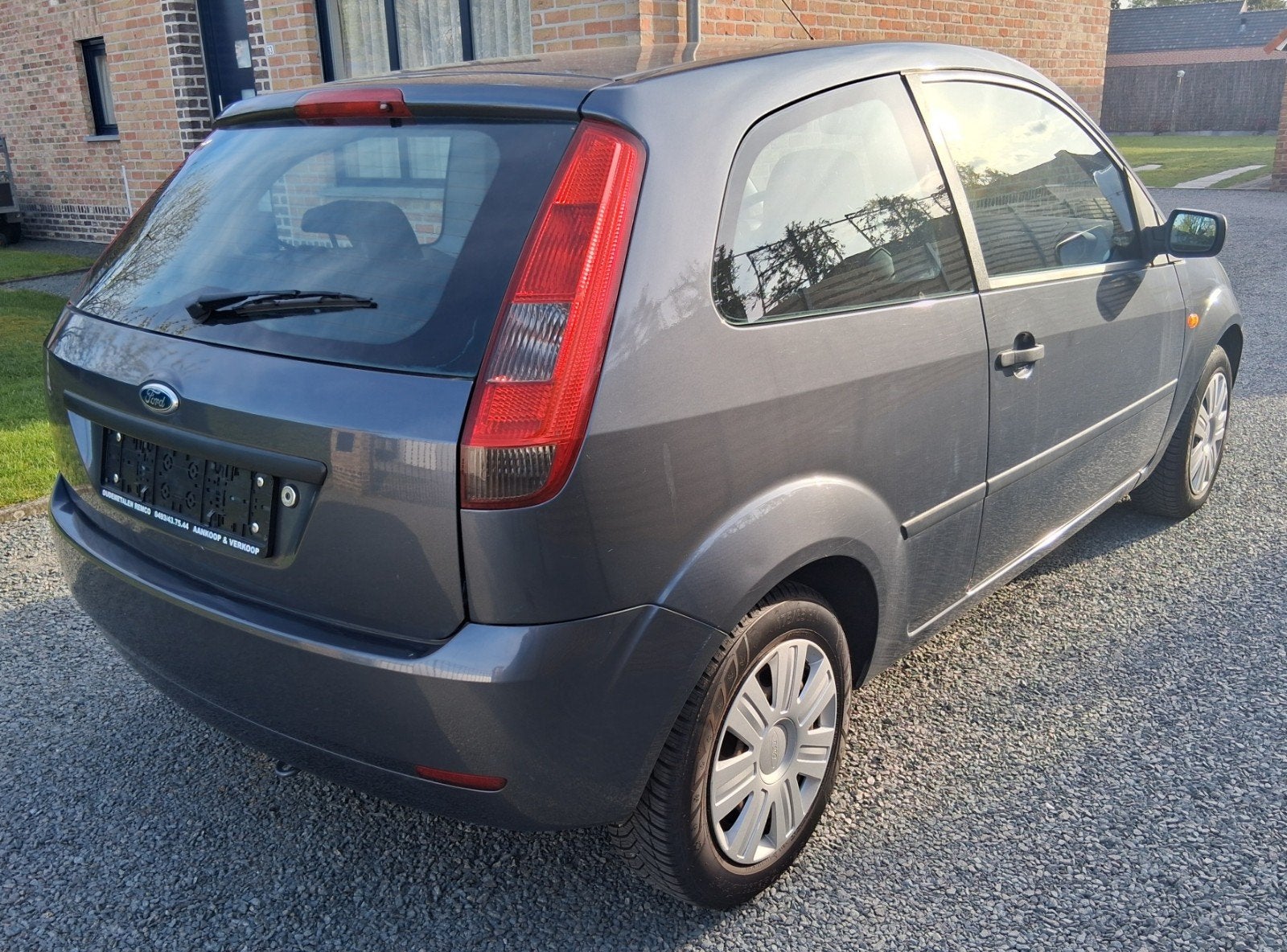 Ford Fiesta 1300 cc, Autos, Ford, Particulier, Fiësta, ABS, Airbags, Alarme, Ordinateur de bord, Verrouillage central, Vitres électriques