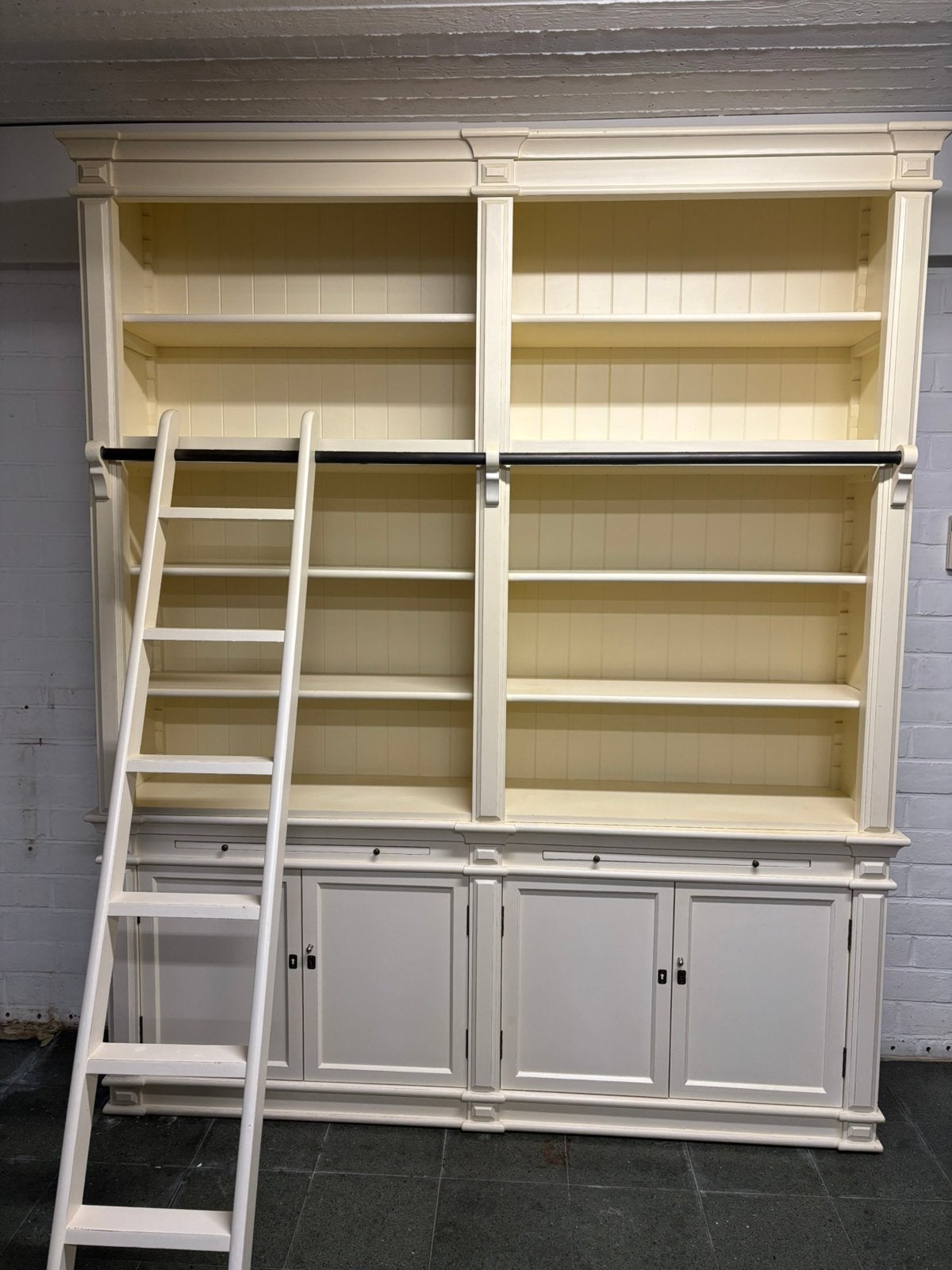 Grote houten bibliotheekkast, Ophalen, 200 cm of meer, 150 tot 200 cm, Zo goed als nieuw
