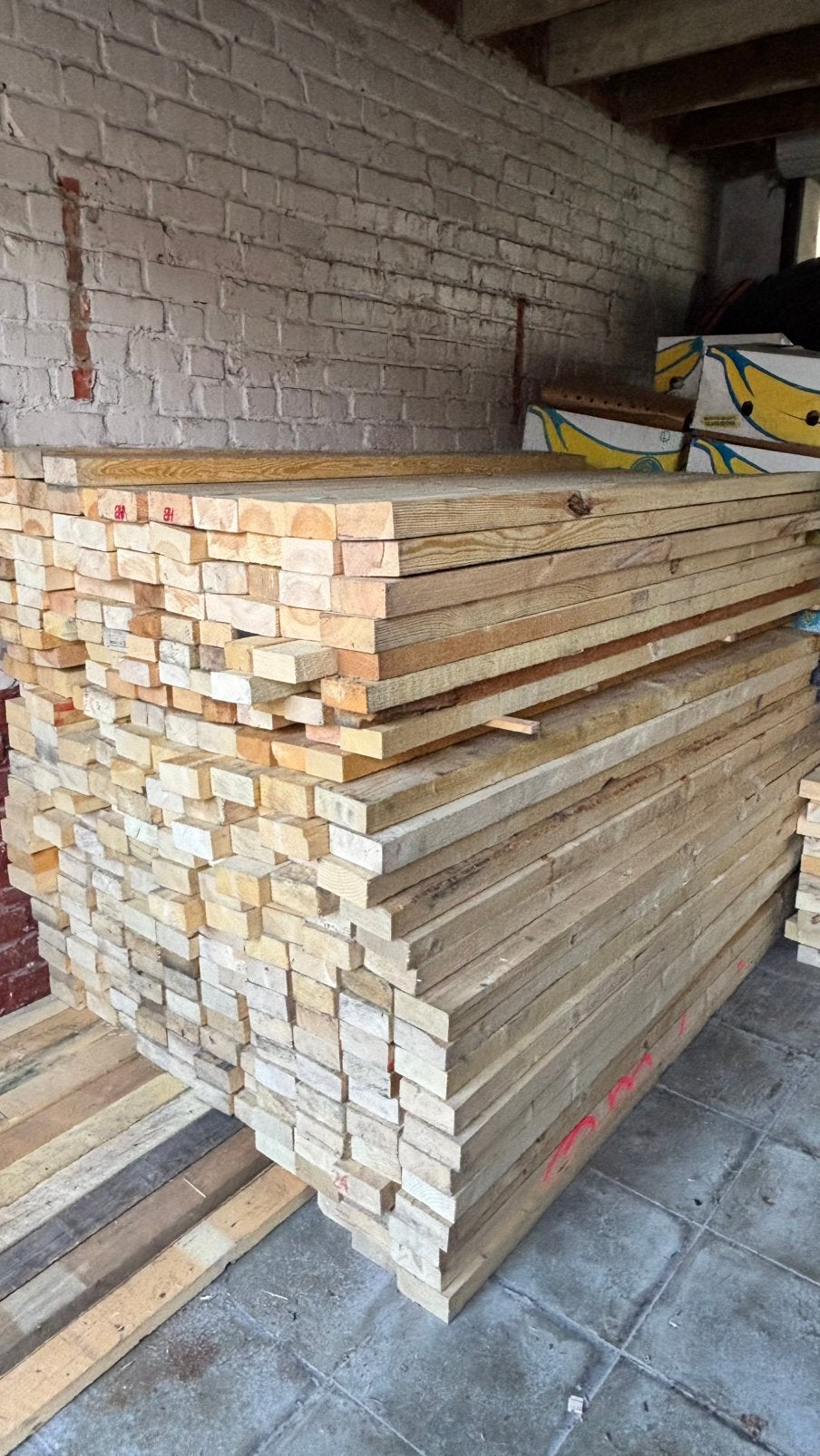 Planches en bois, Bricolage & Construction, Enlèvement, Comme neuf