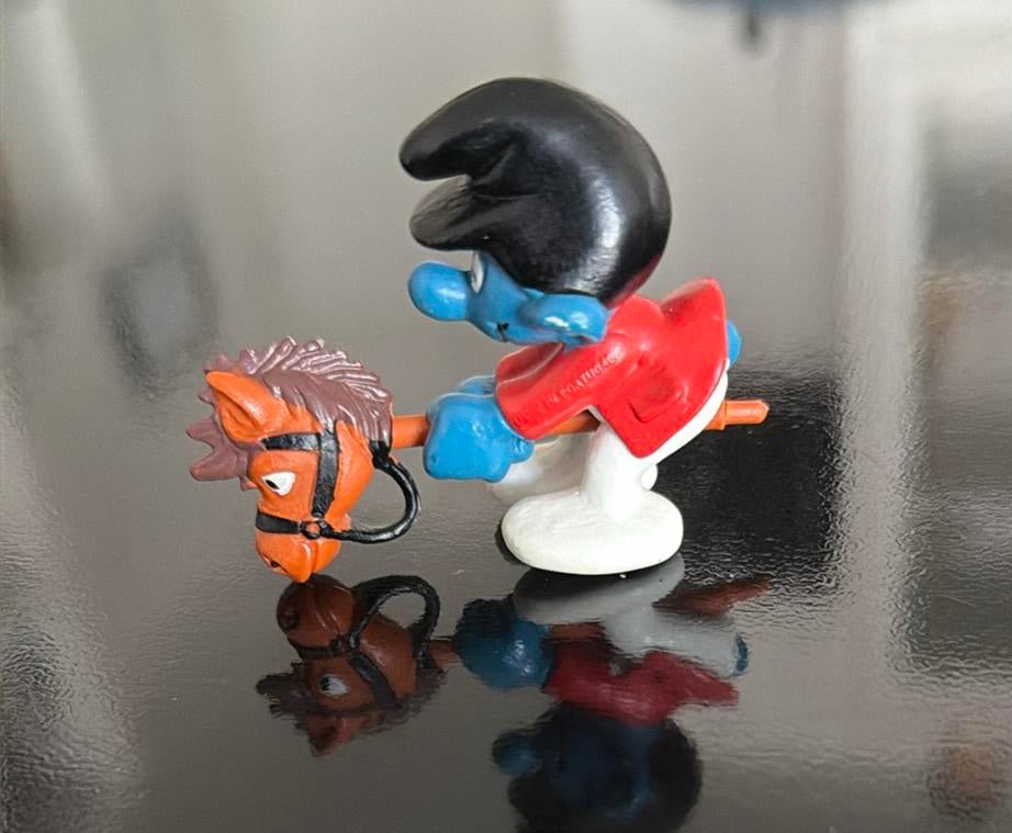 Stokpaardje smurf, Ophalen, Zo goed als nieuw