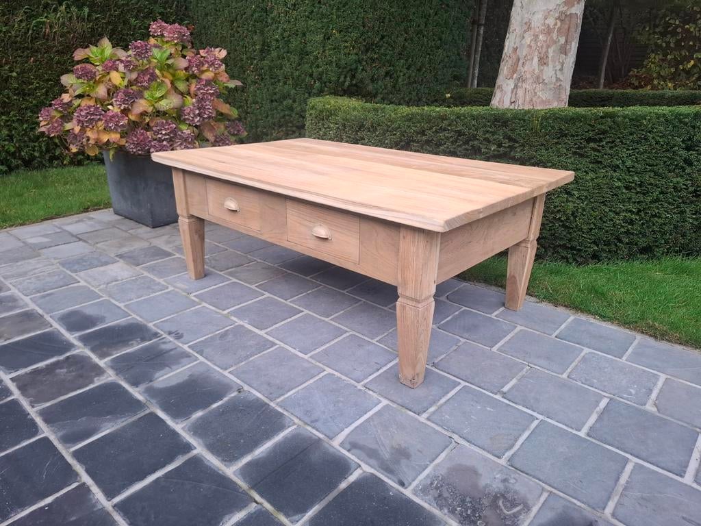 Salontafel uit massieve teak. Geluchtgomd., Ophalen of Verzenden
