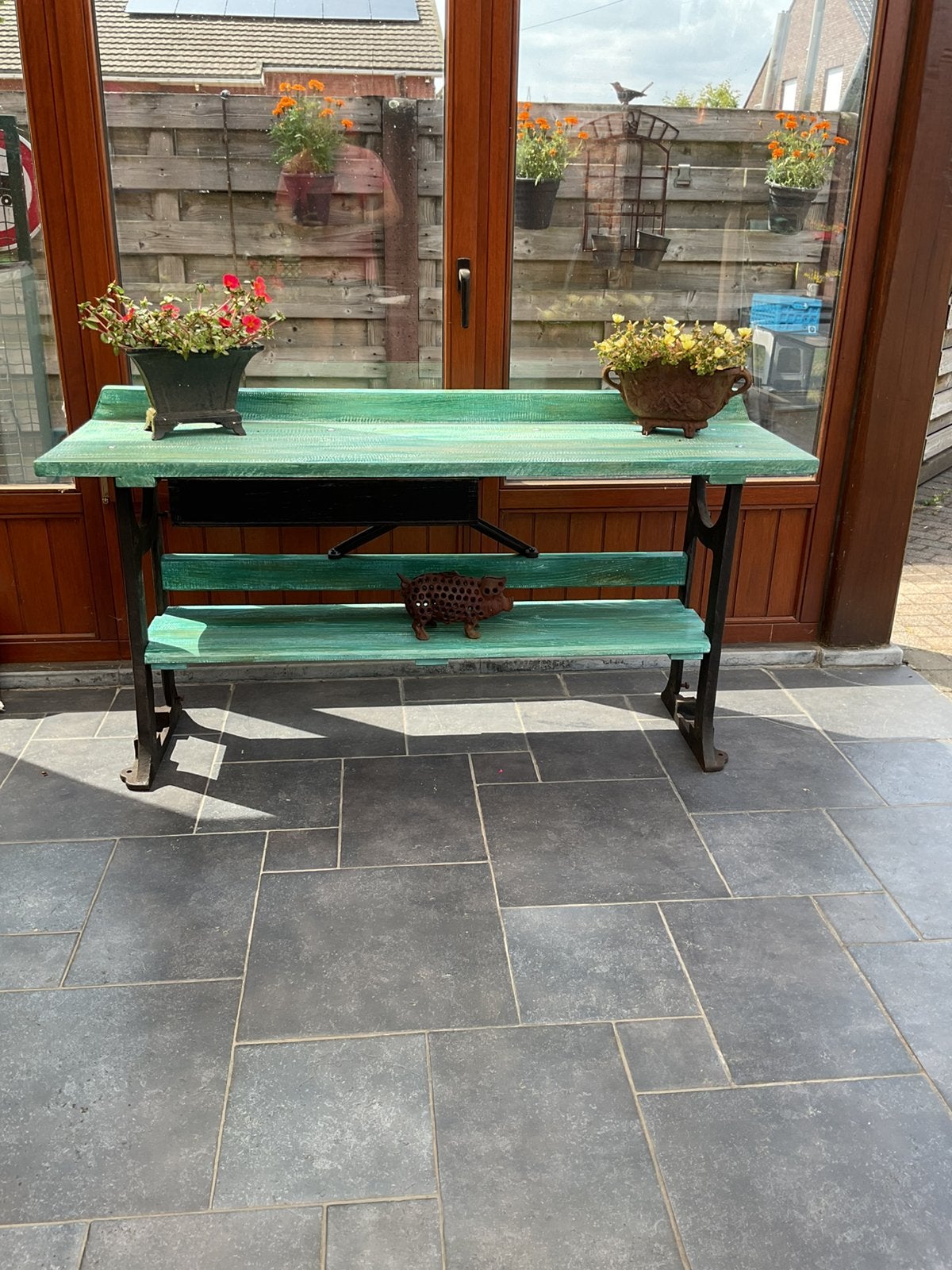 Werktafel met gietijzeren poten, Tuin en Terras, Tuinbanken, Ophalen, Zo goed als nieuw