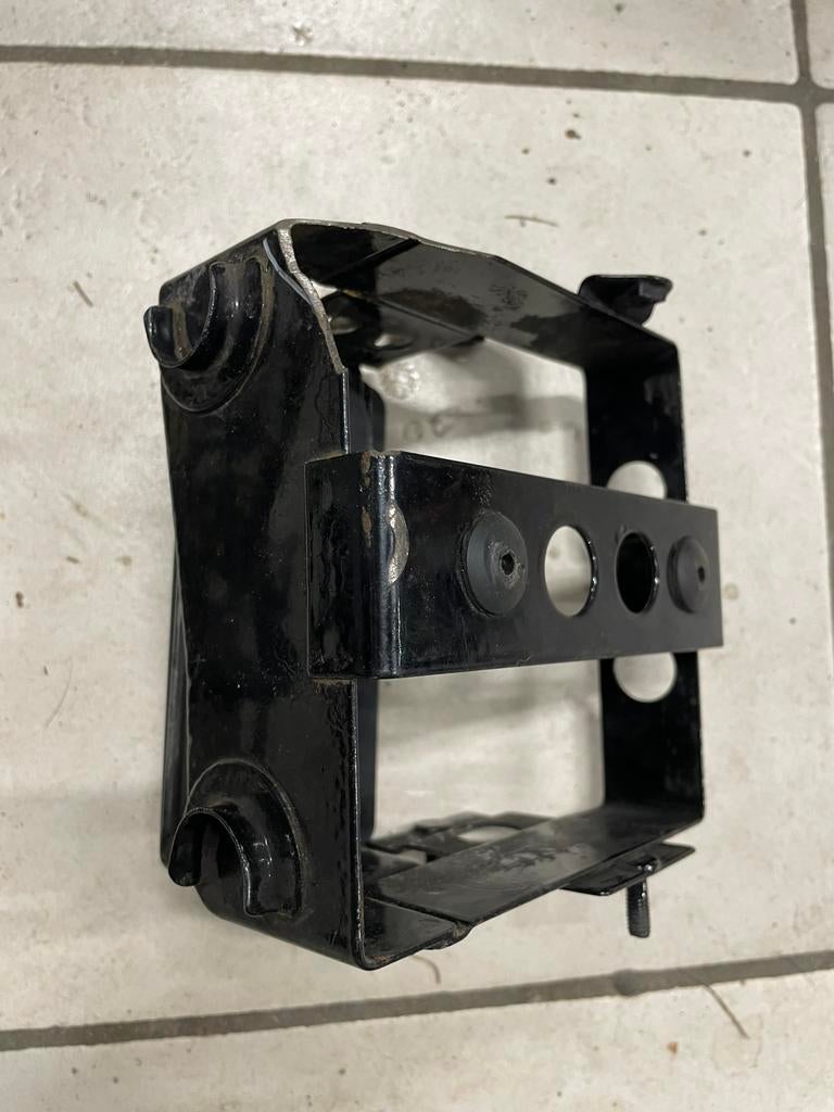 SR 500 Accuhouder, Motoren, Onderdelen | Yamaha, Ophalen of Verzenden, Gebruikt