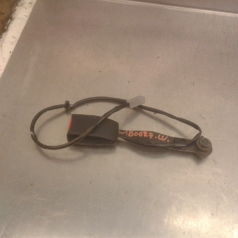 GORDELSLOT LINKS VOOR Mazda 5 (CR19) (01-2004/05-2010), Auto-onderdelen, Gebruikt, Mazda