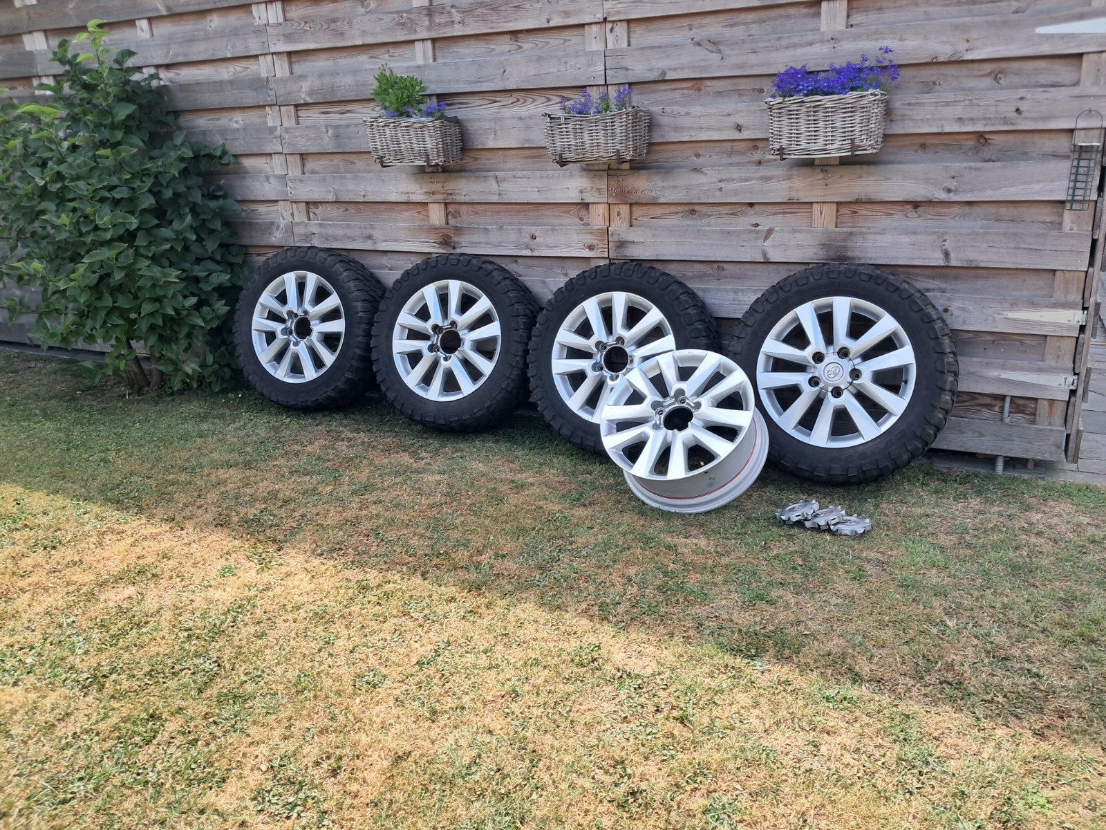 5 originele aluvelgen 20 inch Toyota Landcruiser 200, Auto-onderdelen, Banden en Velgen, Velg(en), Ophalen