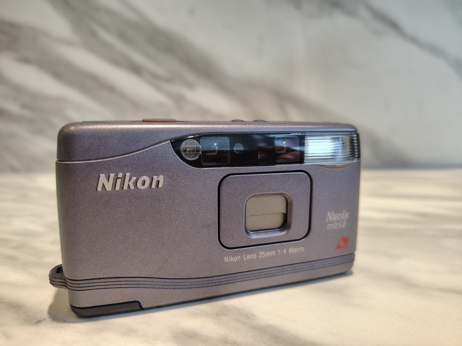 Appareil photo argentique compact Nikon Nuvis mini i, Ophalen of Verzenden, Zo goed als nieuw, Compact, Nikon