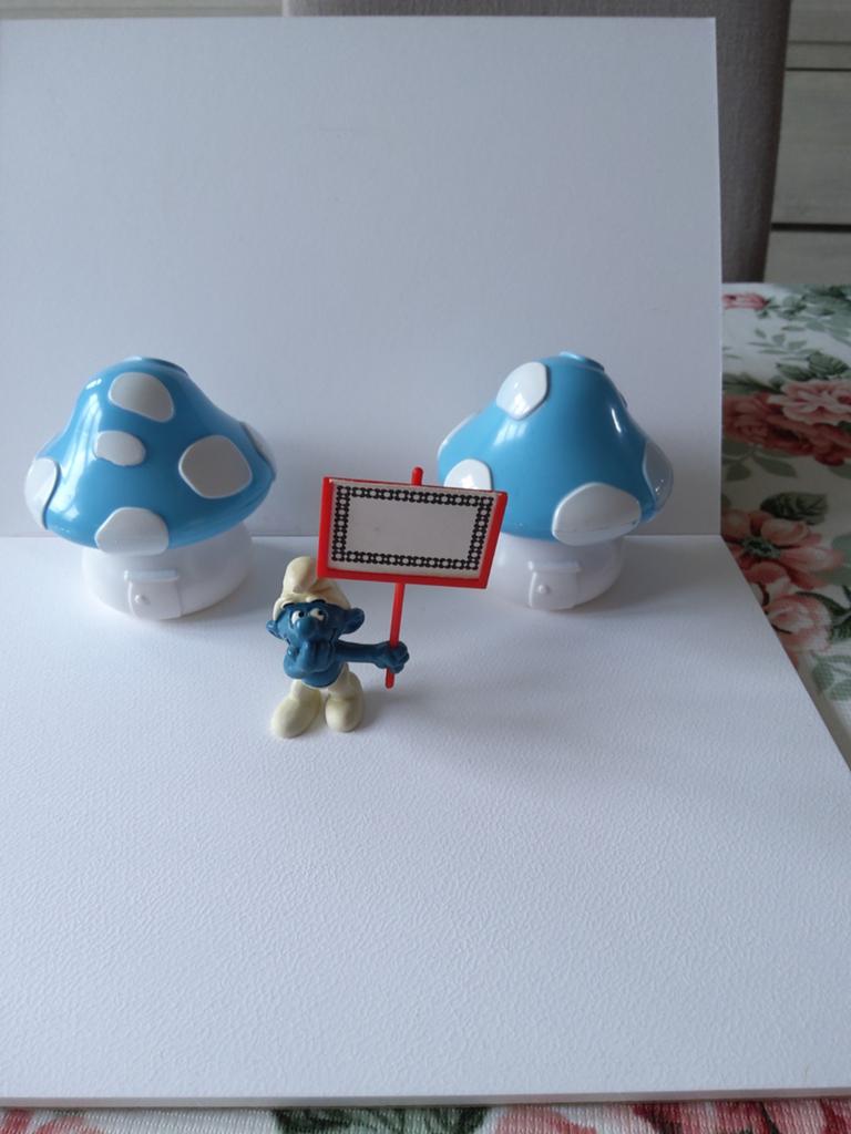Supersmurf met bordje, Verzamelen, Smurfen, Ophalen of Verzenden, Gebruikt, Poppetje, Figuurtje of Knuffel