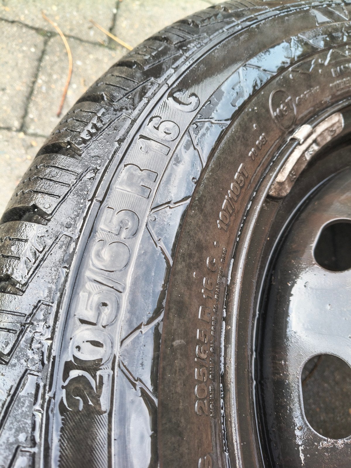 Pneus neige avec jantes  Renault Trafic 205/65/16, Ophalen, Zo goed als nieuw