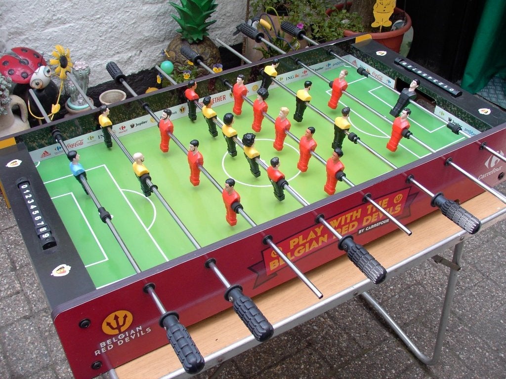 tafelvoetbalspel Rode Duivels, Ophalen, Zo goed als nieuw, Spel