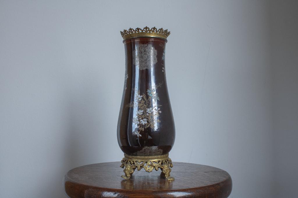 Vase Boch avec pied et col en bronze, vase émaillé brun, Antiquités & Art, Antiquités | Céramique & Poterie, Enlèvement ou Envoi