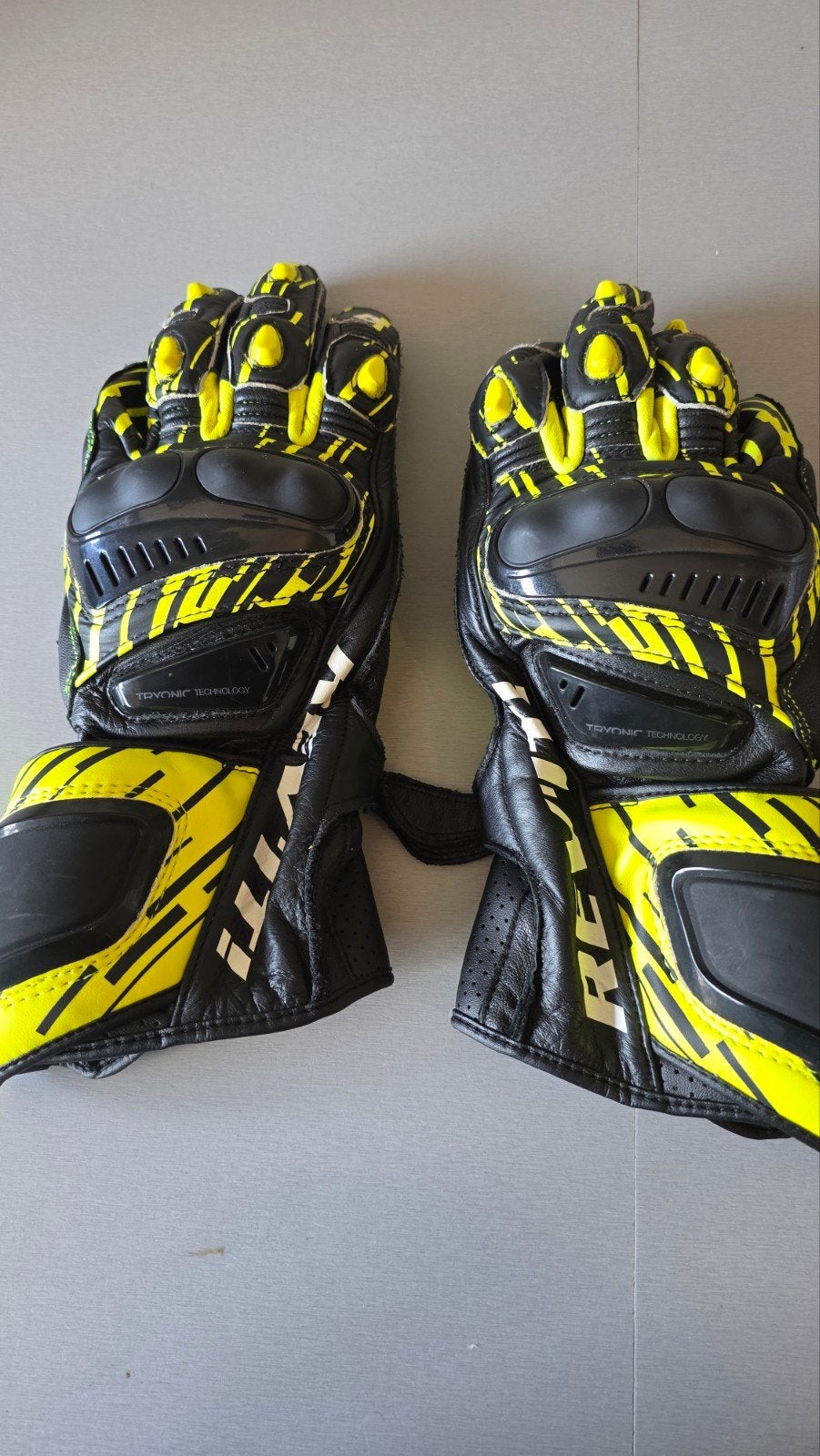 Motor handschoenen - rev'it- fluo geel - race - maat M, Seconde main, Enlèvement, Hommes, REV’IT!