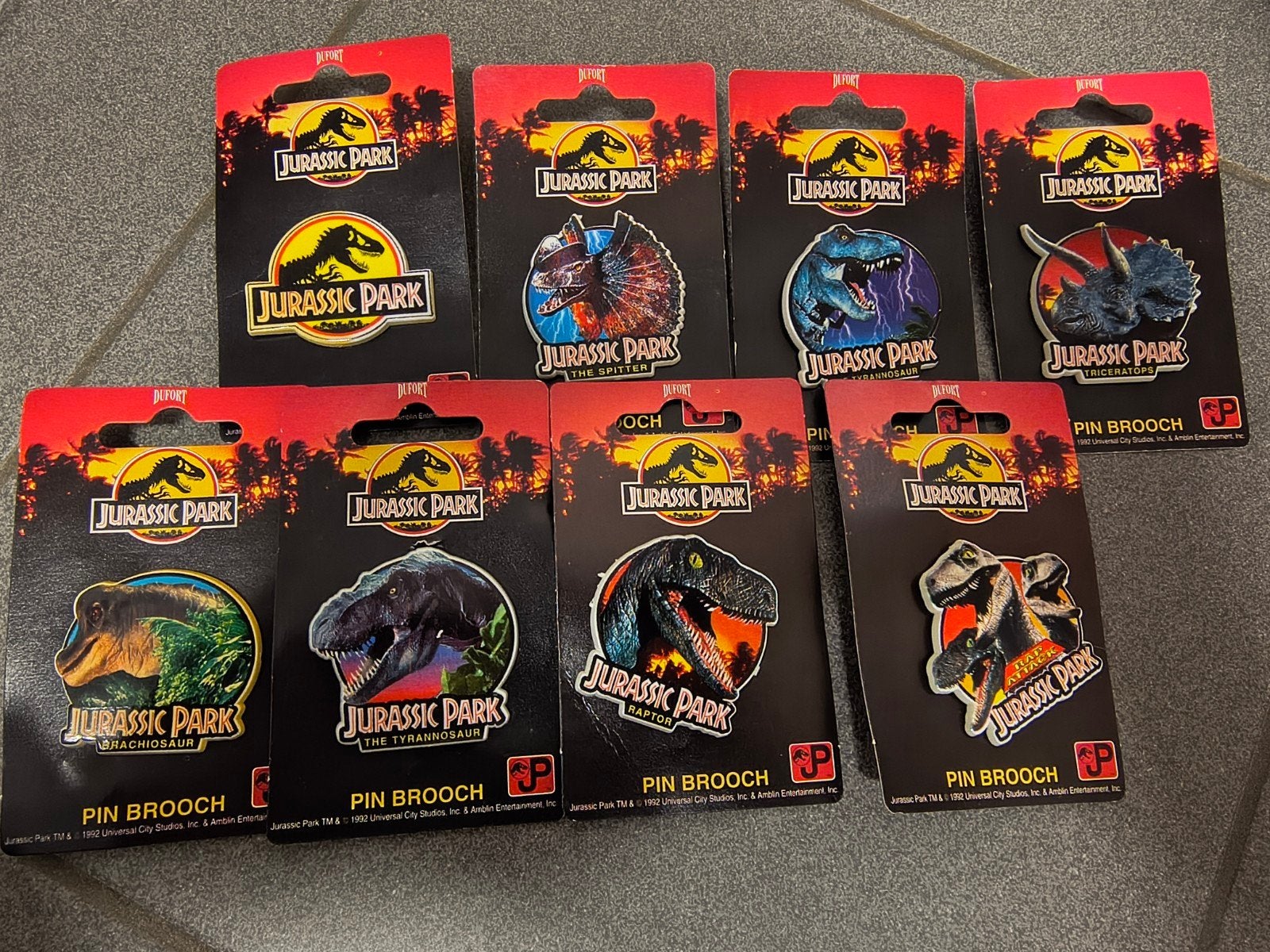 SET 8x Jurassic Park Pin Brooch 1993 - MOC Mint On Card - T-, Ophalen of Verzenden
