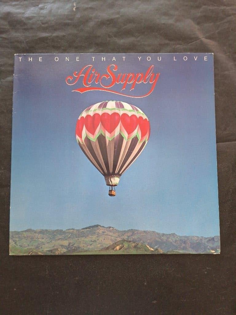 AIR SUPPLY "The One That You Love" poprock LP (1981) IZGS, Cd's en Dvd's, Vinyl | Rock, LP, Ophalen of Verzenden, Zo goed als nieuw