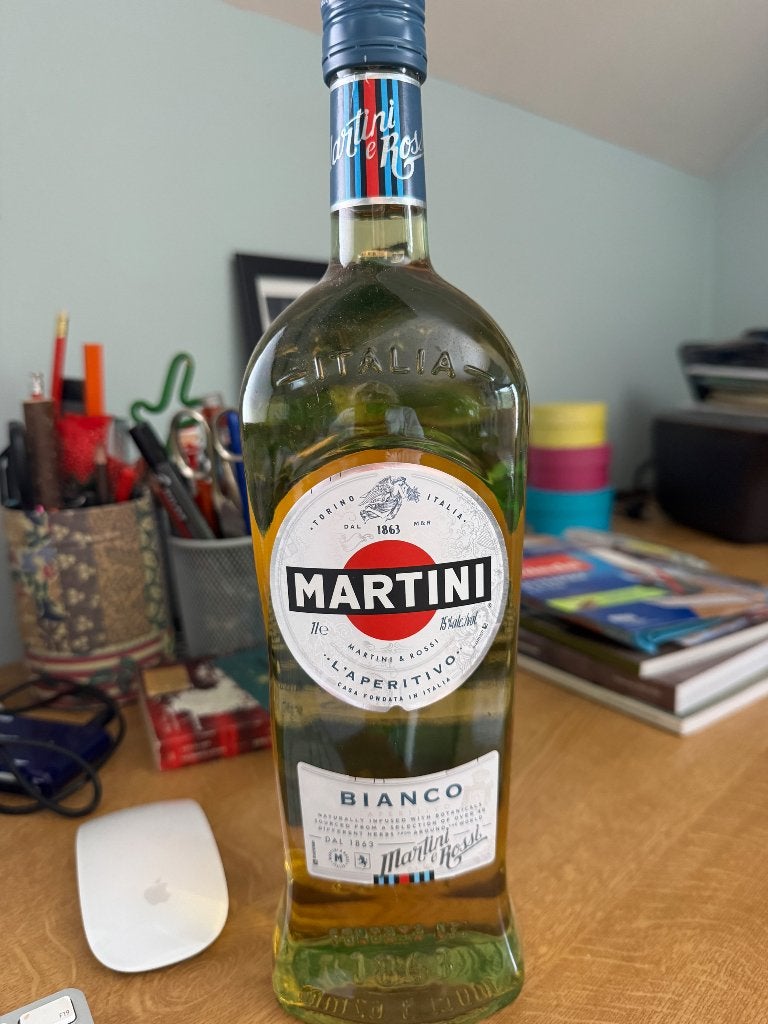 Martini, Collections, Vins, Neuf, Autres régions, Enlèvement ou Envoi, Pleine