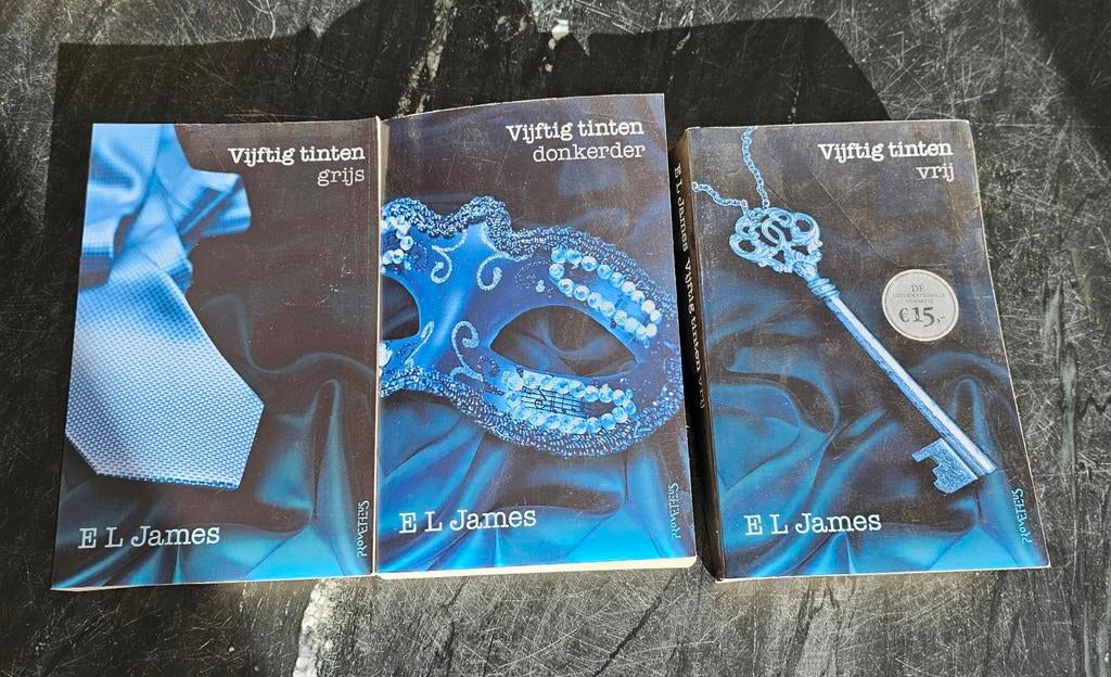 De volledige 50 tinten reeks, Boeken, Ophalen, Gelezen, E L James, België