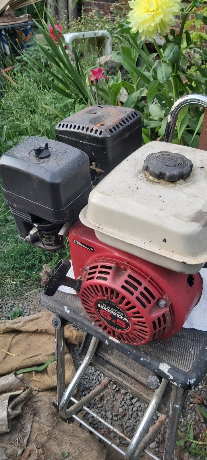 Moteur Honda 6.5 Gx200 à refaire, Bricolage & Construction, Moteurs, Enlèvement, Utilisé, Moteur à essence, Moins de 1400 tpm