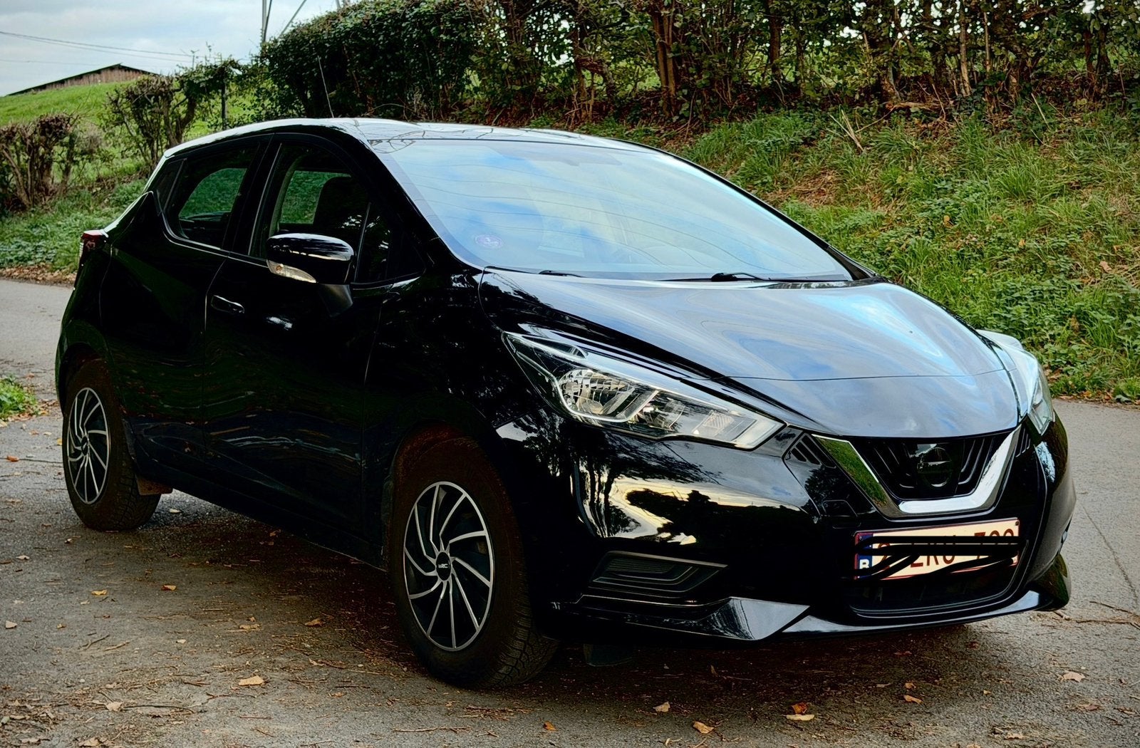 Nissan Micra 1.0 essence (71cv)- 2018 - 86000 km, Autos, 970 kg, Achat, Euro 6, Noir