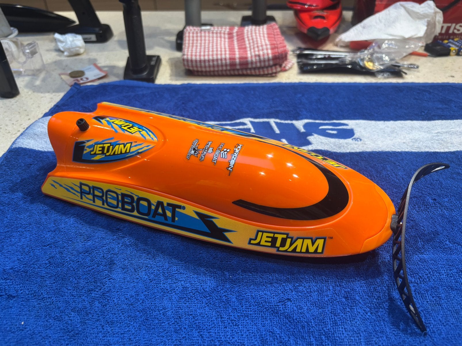 A vendre jet boat  de marque proboat, Hobby & Loisirs créatifs, Modélisme | Bateaux & Navires, Comme neuf, Enlèvement ou Envoi