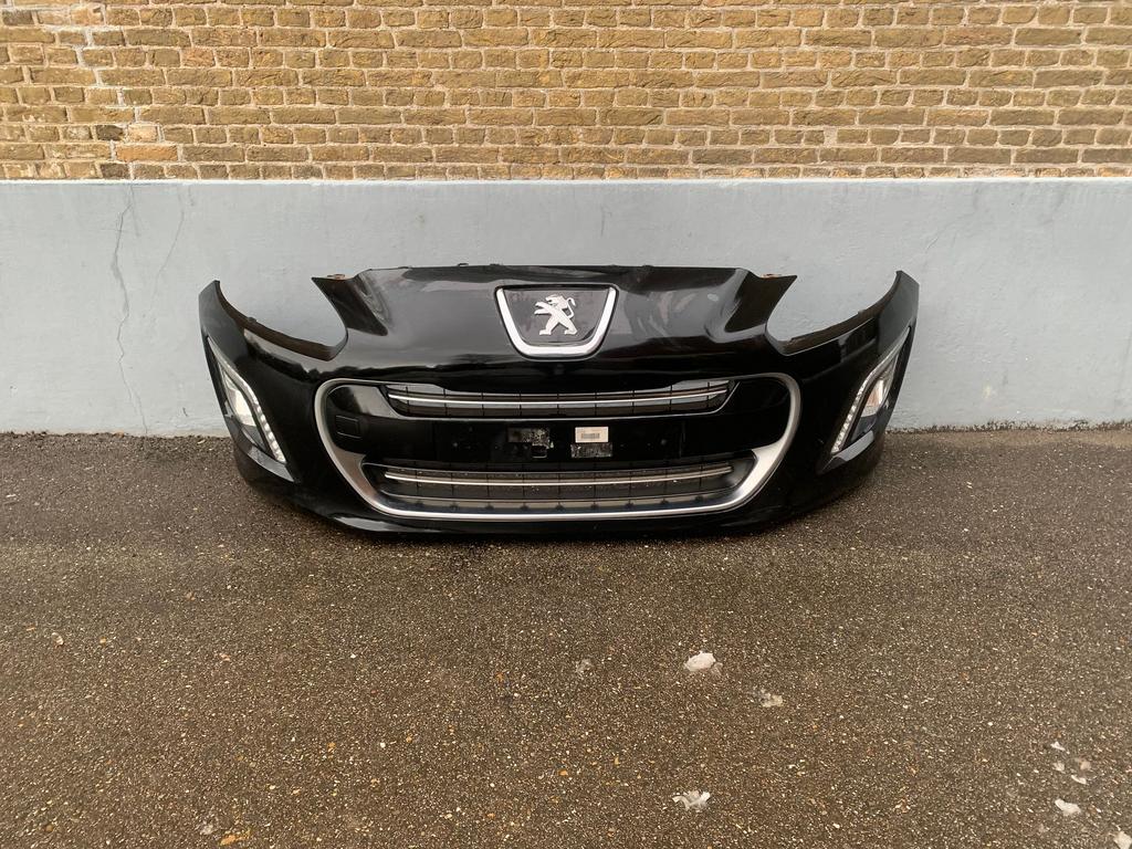 voorbumper peugeot 308 / 308SW facelift 2011 tot 2014 zwart, -, Utilisé, -, Avant