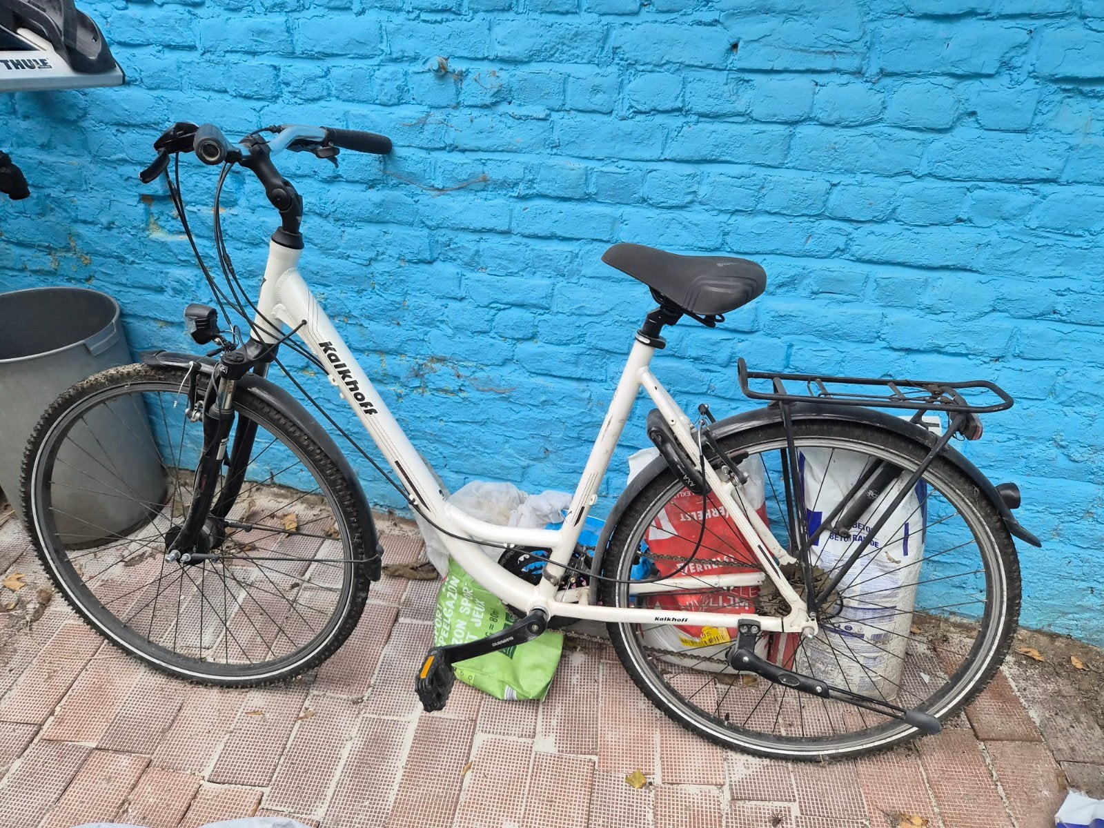 Vélo de chambre, Enlèvement