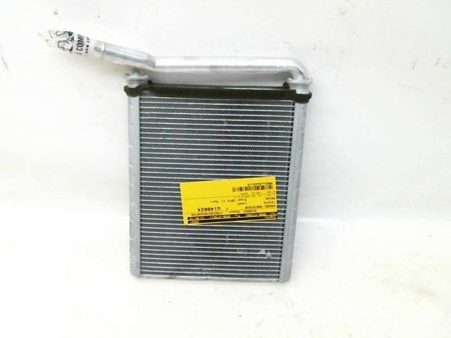 KACHELRADIATEUR Toyota Prius Plus (ZVW4) (01-2011/-), Gebruikt, Toyota