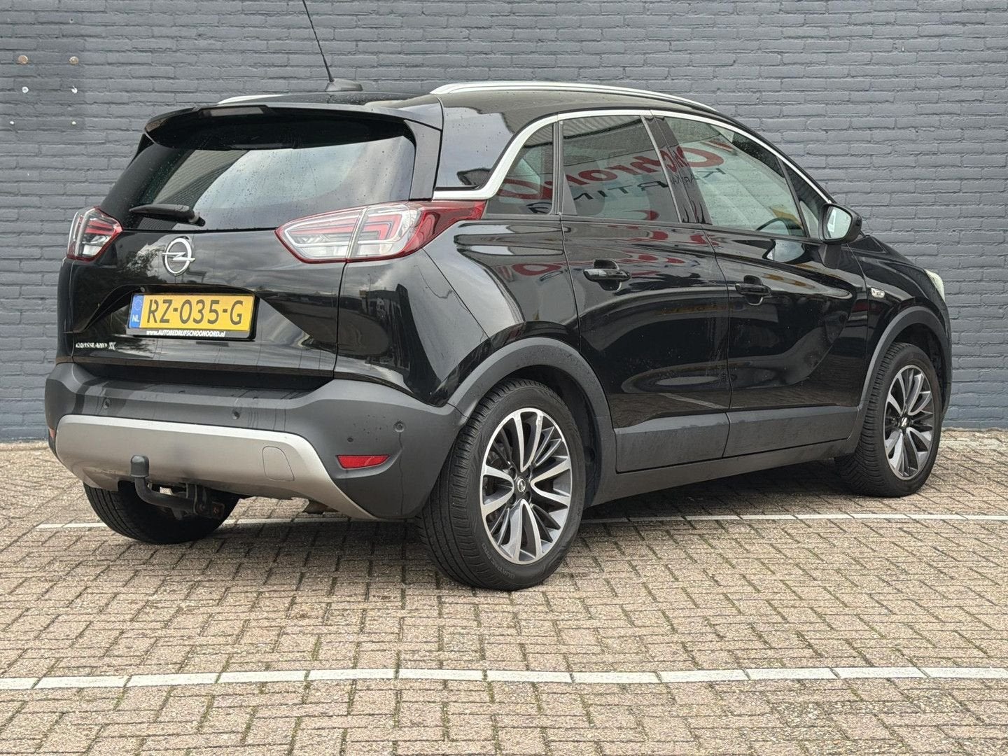 Opel Crossland X 1.2 Turbo Innovation Automaat | Pano | HUD, Auto's, Automaat, Overige modellen, Zwart, Bedrijf