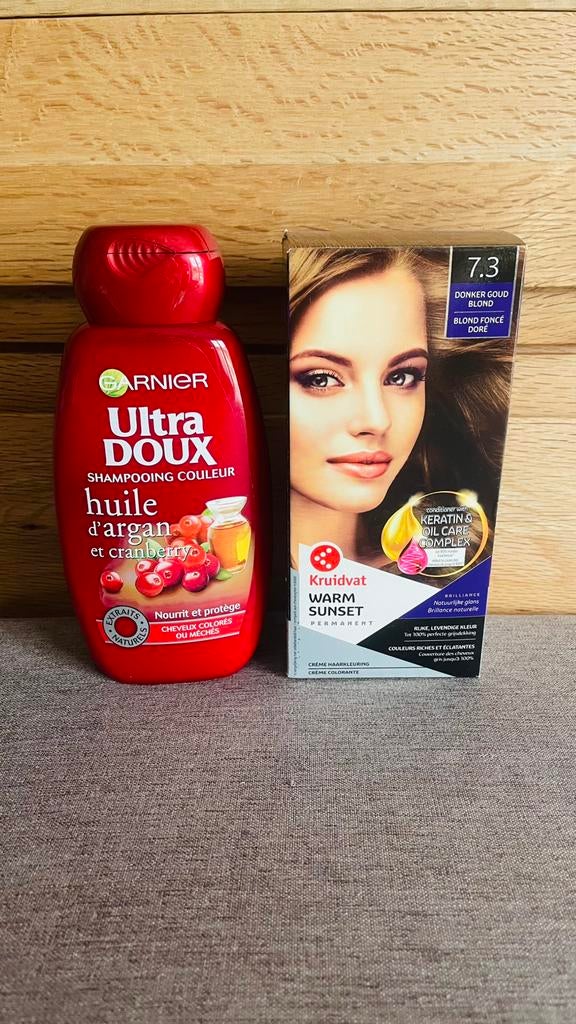 Lot Duo Cheveux Colorés  Coloration 7.3 + Shampooing Garnier, Bijoux, Sacs & Beauté, Enlèvement ou Envoi, Neuf, Shampoing ou Démêlant